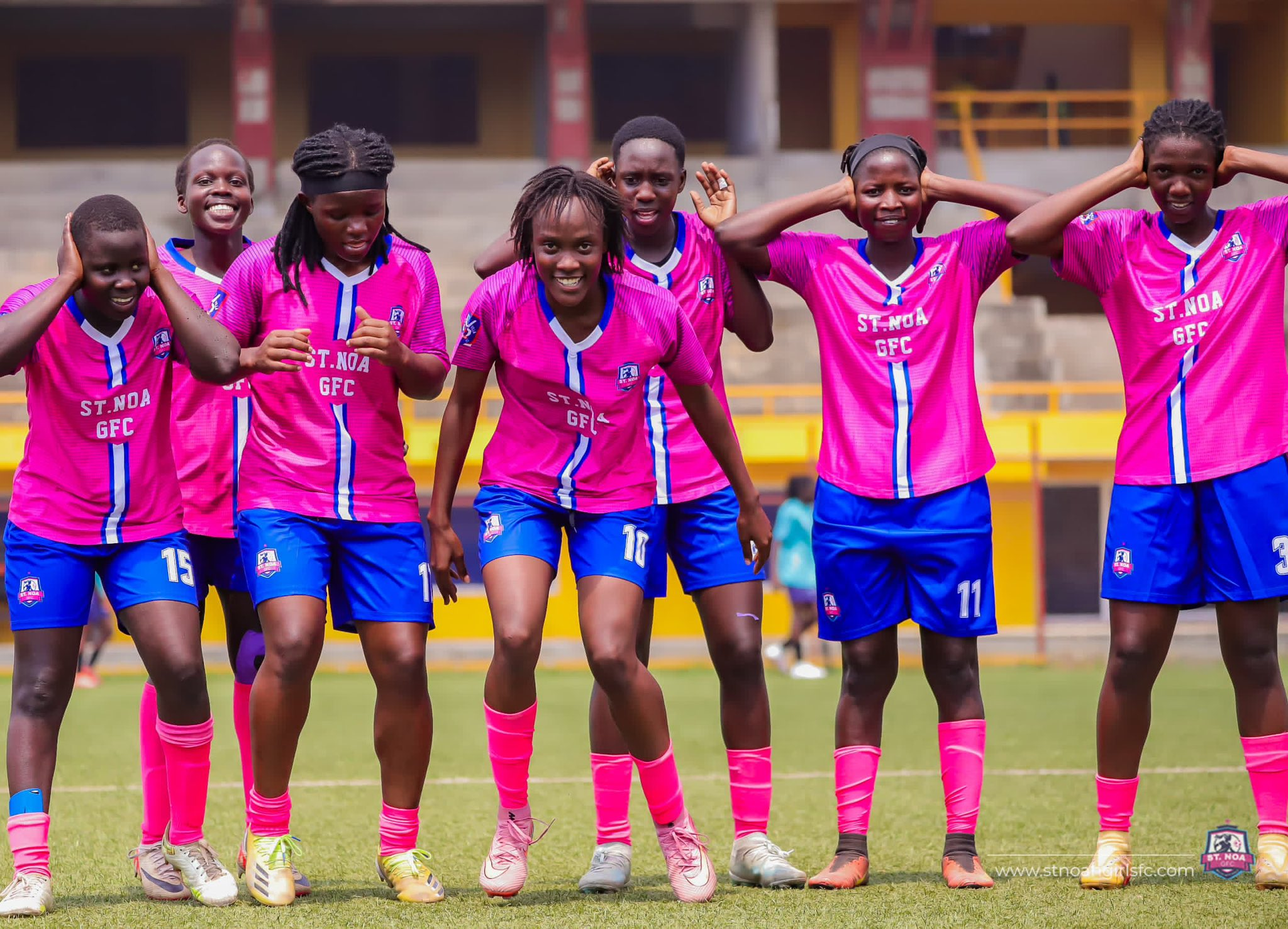 St Noa Girls